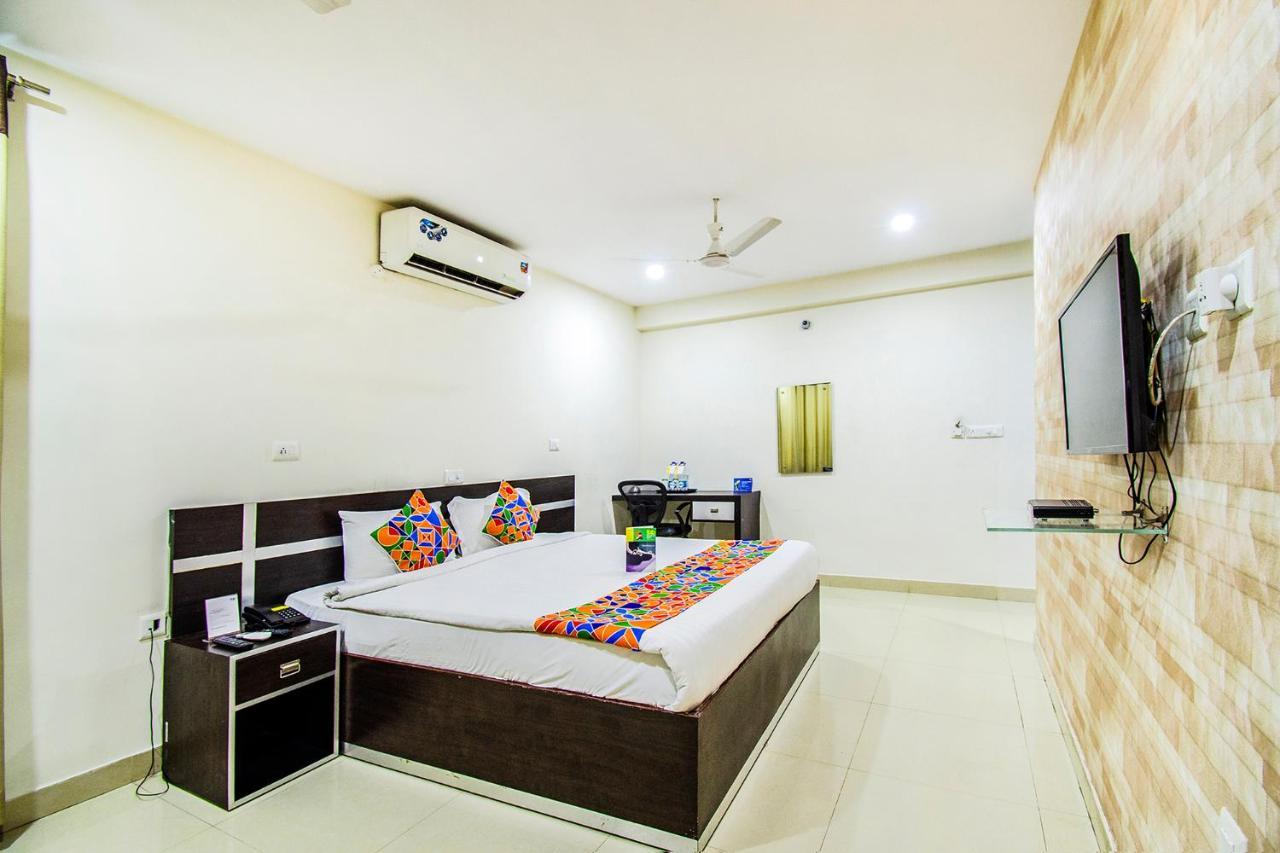 Fabhotel Pride Inn - Nr Tcs Deccan Park, Hitech City Гайдарабад Екстер'єр фото